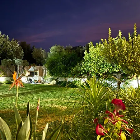 Archangelos Garden House