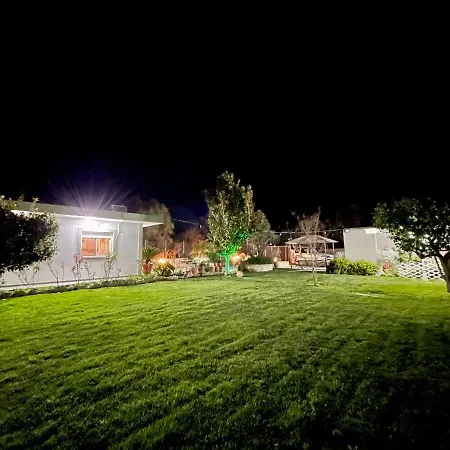 Garden House Nyaraló