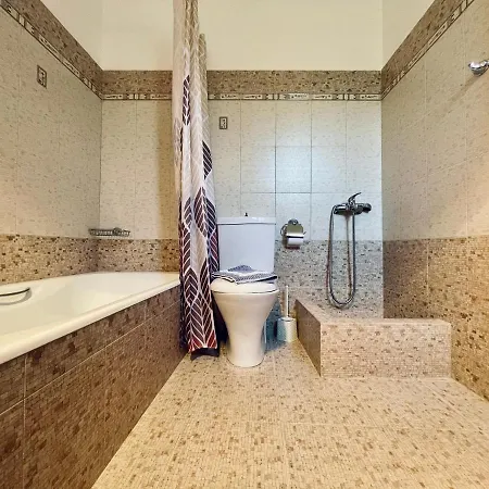 Garden House Nyaraló