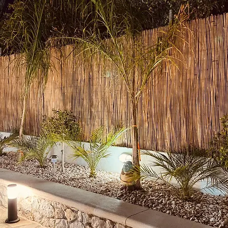 Archangelos Garden House *