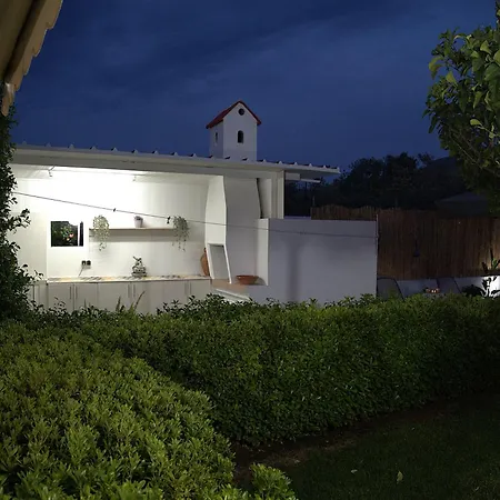 Garden House * Archangelos (Rhodes)