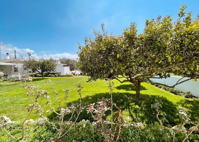 Garden House בית נופש