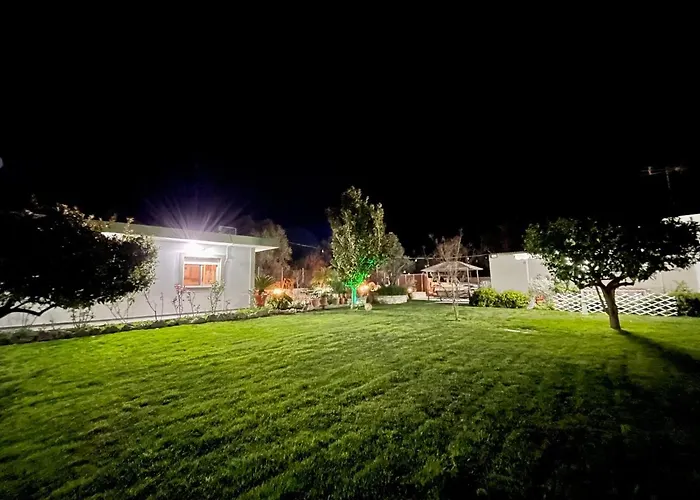 Garden House בית נופש