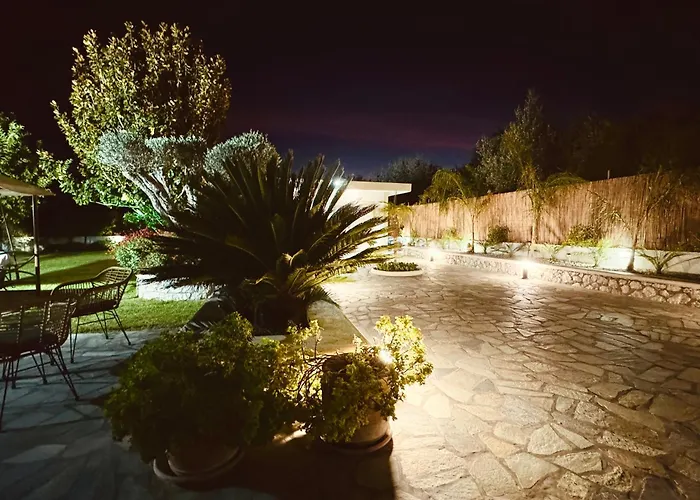 Garden House בית נופש