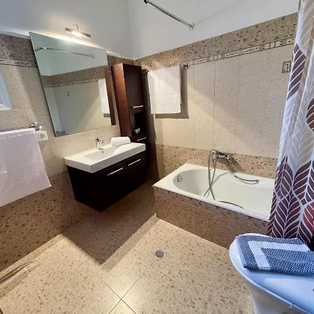 Archangelos Garden House * أرخانجلوس